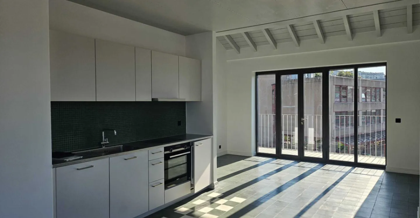 2.5-room apartment with mezzanine - Lausanne - Photo 1 of 4