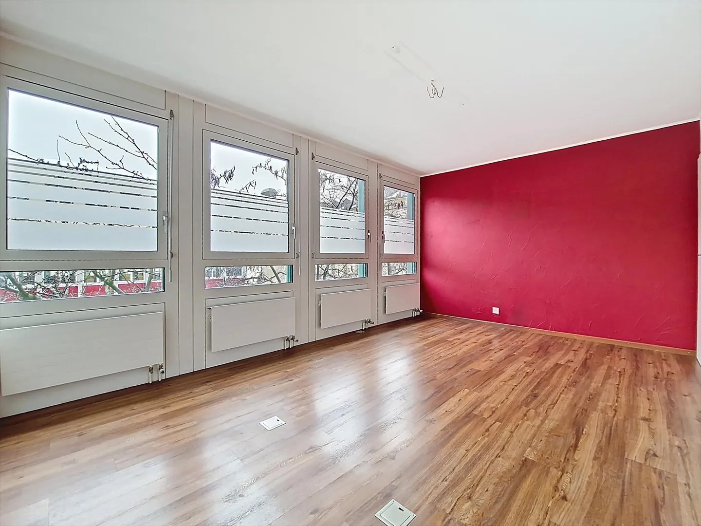 Sion, 3.5-room office in the city center near Place du Midi - Photo 2 of 11