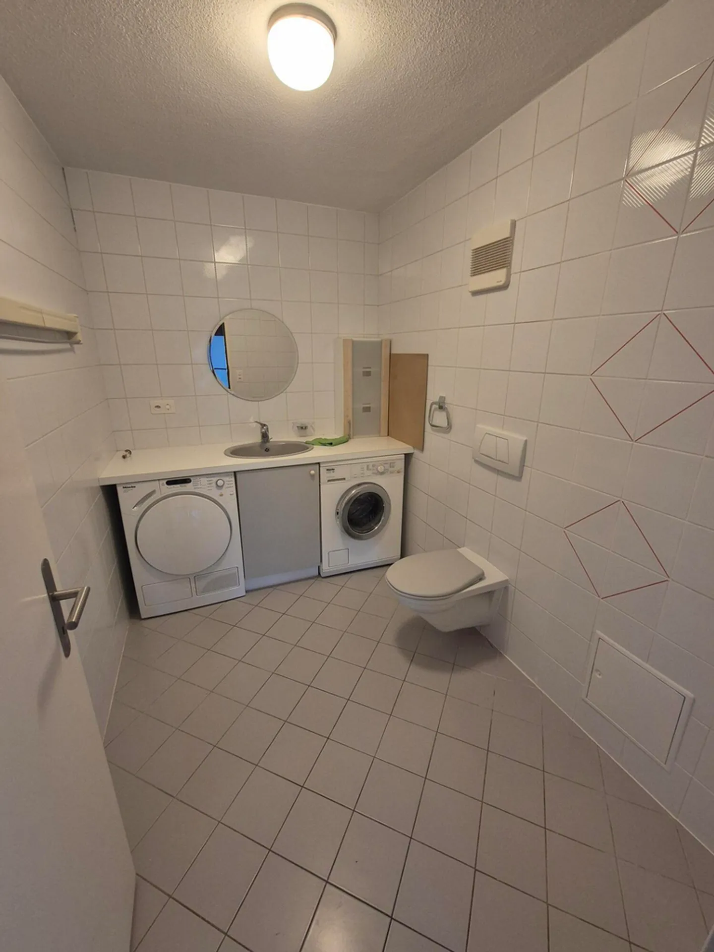 Duplex Charmant avec Jardin - Photo 2 sur 12