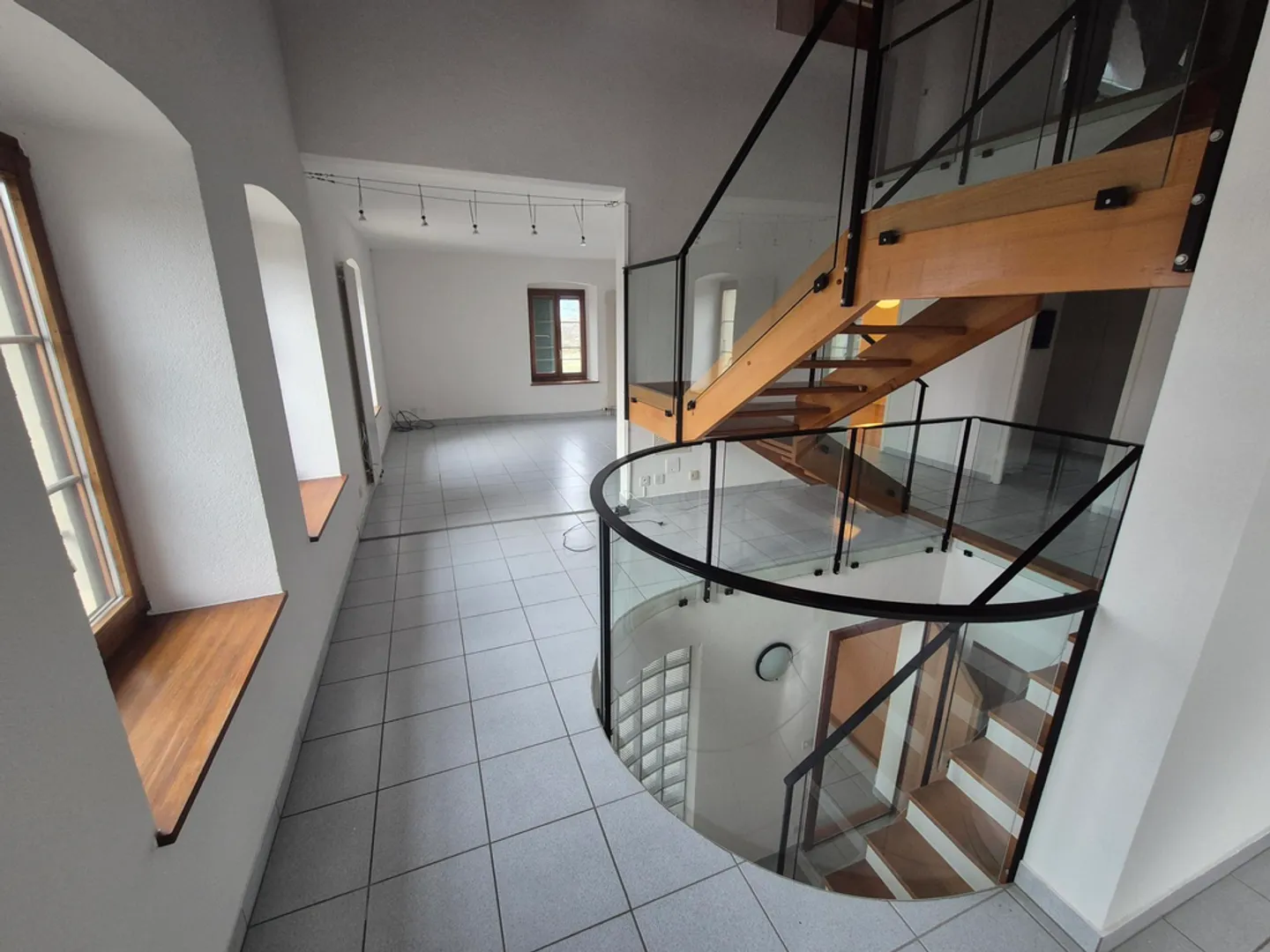 Duplex Charmant avec Jardin - Photo 4 sur 12