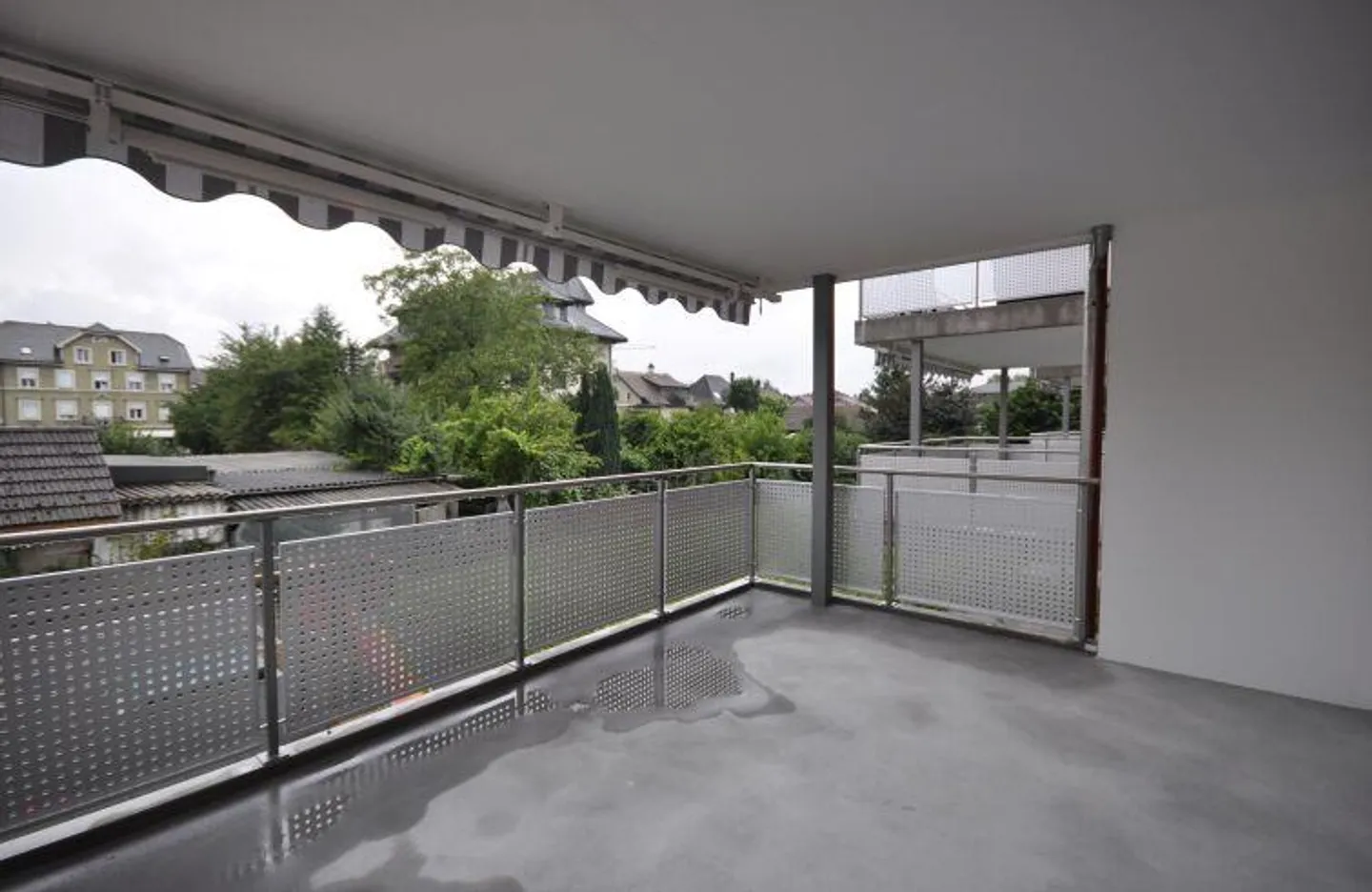 Prima locazione di appartamenti di 4,5 stanze con grande balcone - Foto 7 di 7