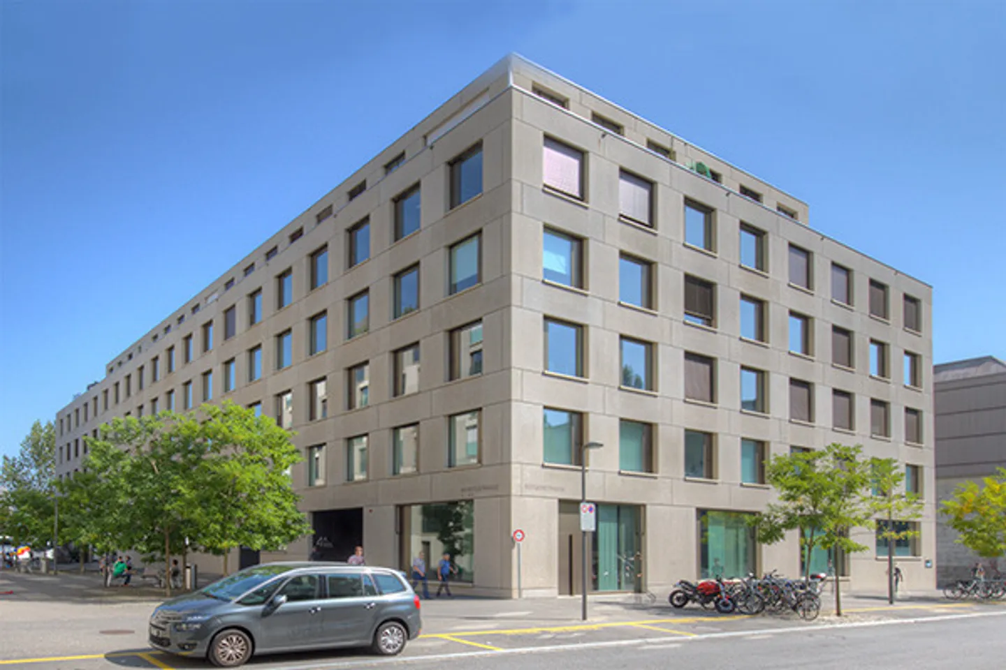 Urban Living - Ideal for Commuters - Photo 1 of 5