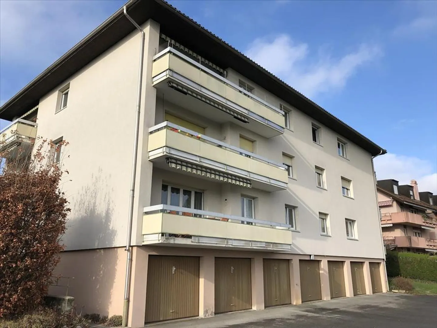 Appartement rafraîchi de 1 pièce, rez-de-chaussée, env. 26 m2 - Photo 1 sur 1