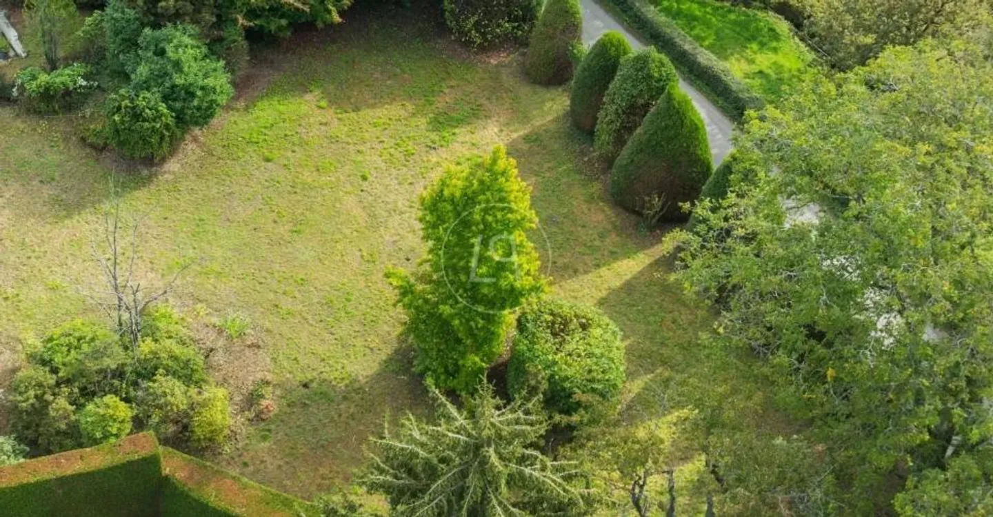 Beautiful building plot with a view in Saint-Légier - Photo 7 of 9