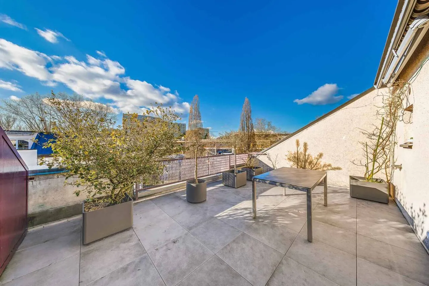 Duplex Éblouissant avec Terrasse - Photo 1 sur 13