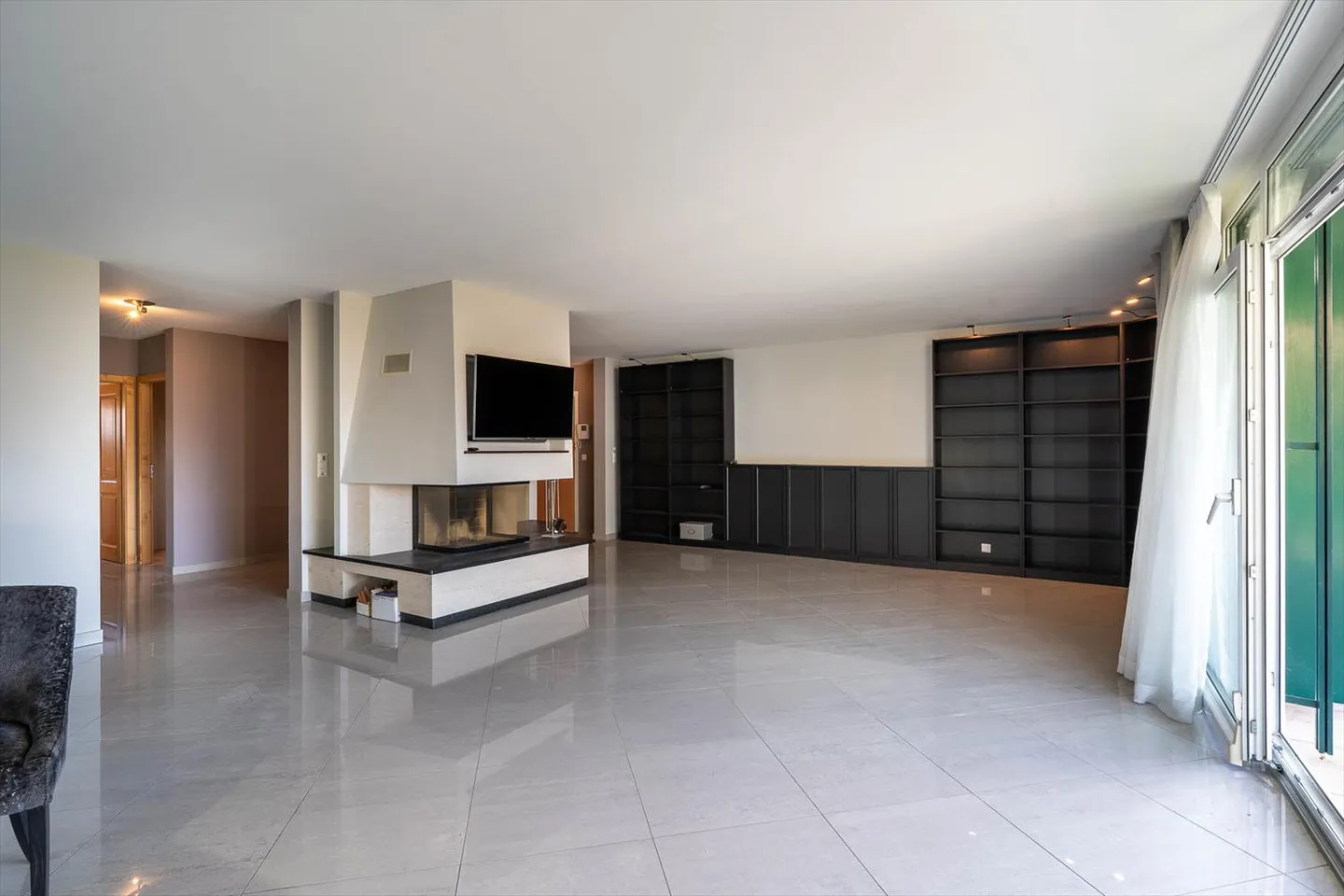 Appartement 4.5 pièces - Photo 3 sur 17