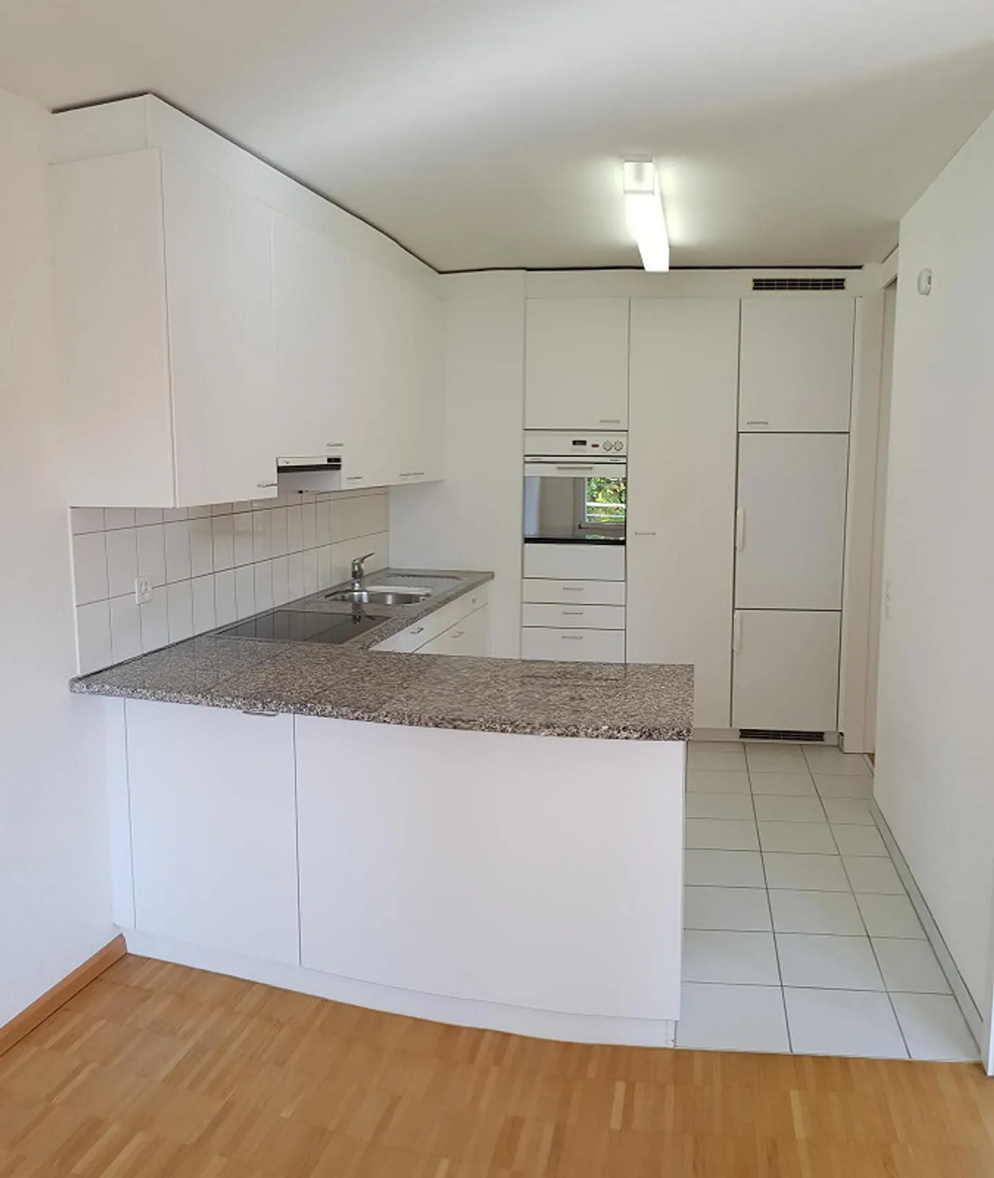 4.5-room apartment / 2 months free rent including CHF 1000 moving voucher... - Photo 2 of 6