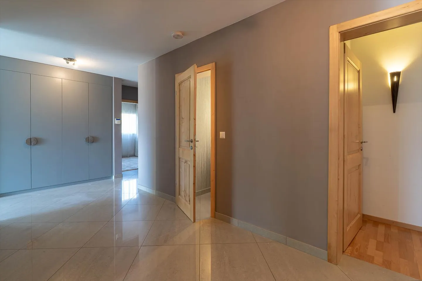 Appartement 4.5 pièces - Photo 5 sur 17