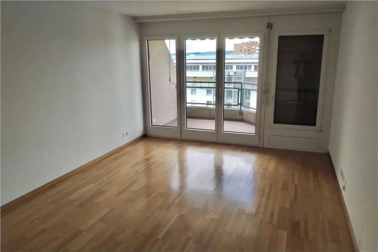 Appartamento 2.5 locali nel quartiere Herti in affitto - Foto 2 di 7