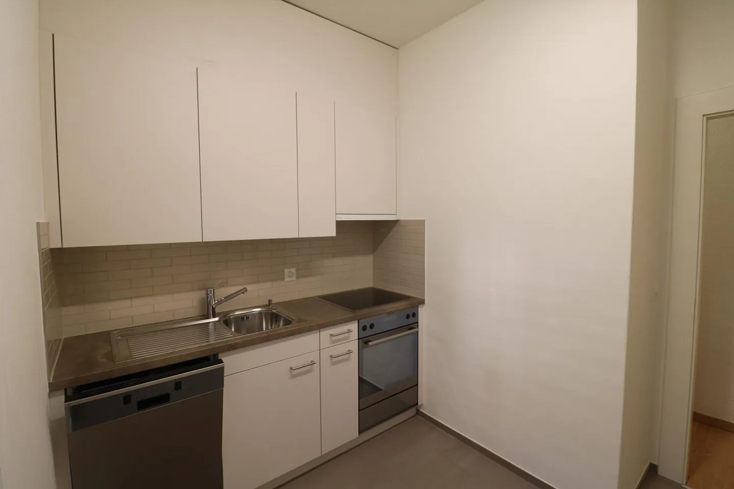 Appartements de 4 pièces dans un emplacement privilégié à Schaffhouse - Première location après rénovation - Photo 7 sur 13