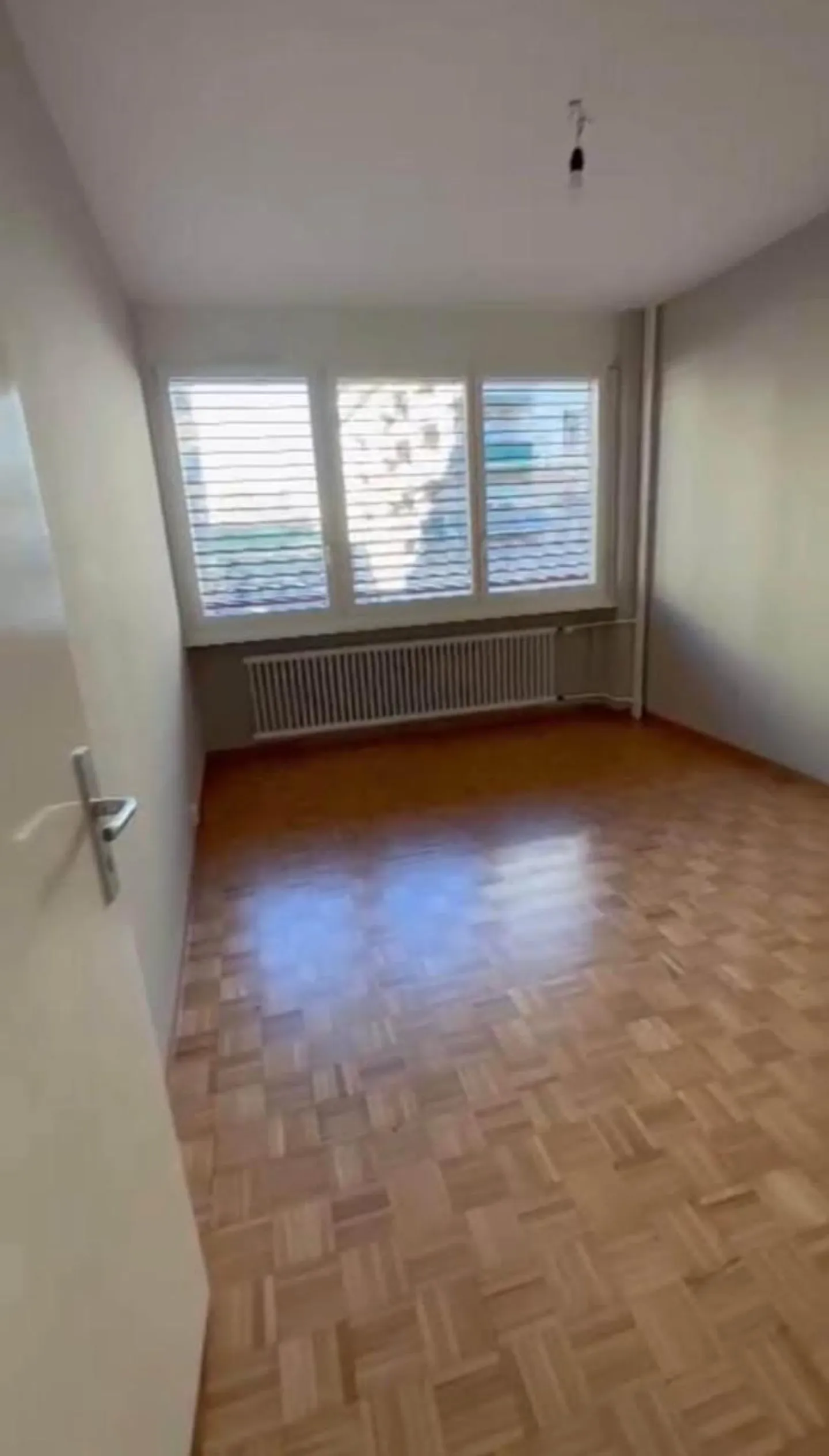 Charmante 4,5 Zimmer Wohnung - Foto 2 von 5