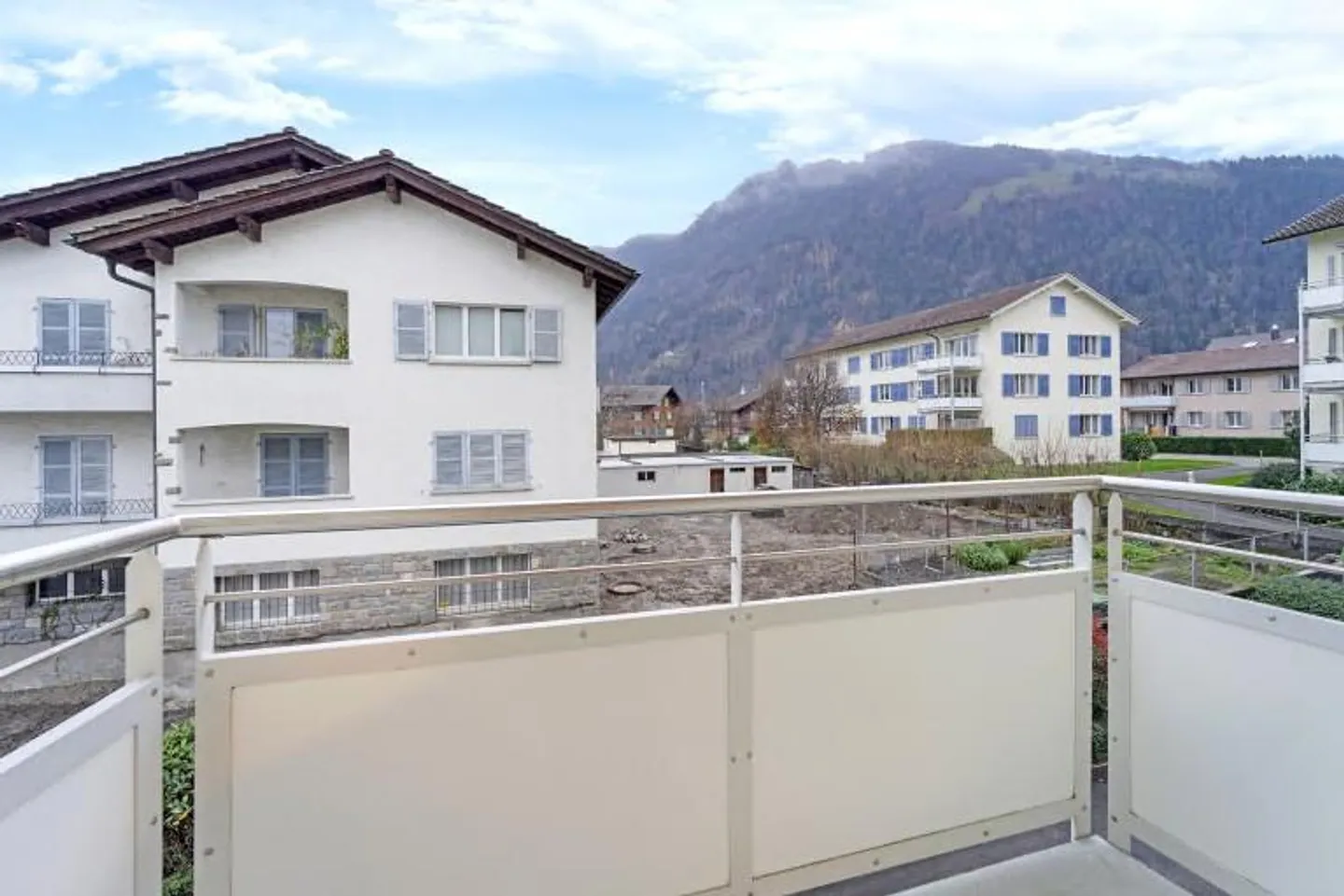 Posizione centrale e tranquilla con molto fascino! - Foto 8 di 9