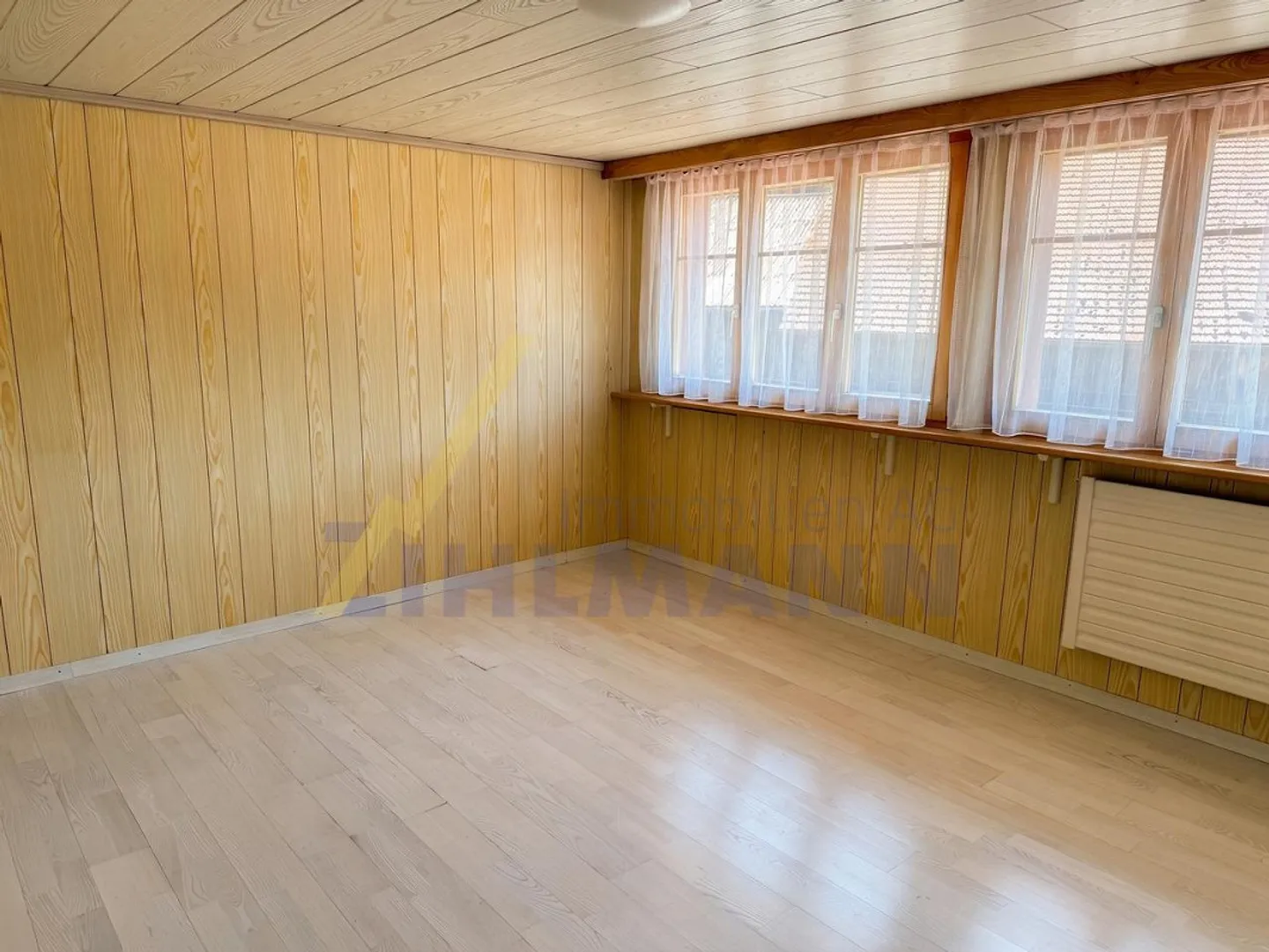 Sezione di casa di 4,5 stanze con spazi generosi - Foto 4 di 10