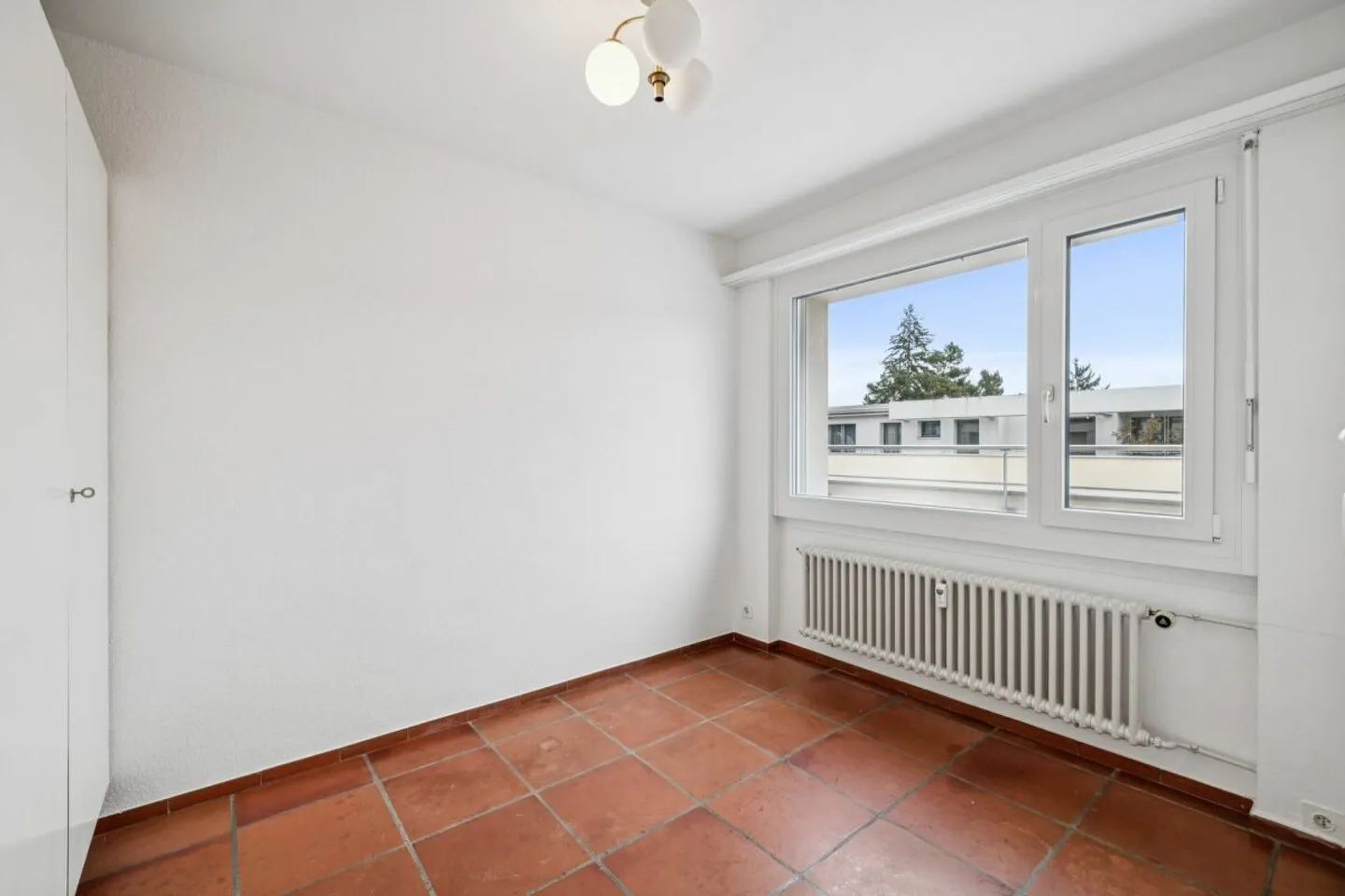Appartement penthouse exclusif et spacieux de 5 1/2 pièces avec une terrasse de 145 m2 - Photo 7 sur 10
