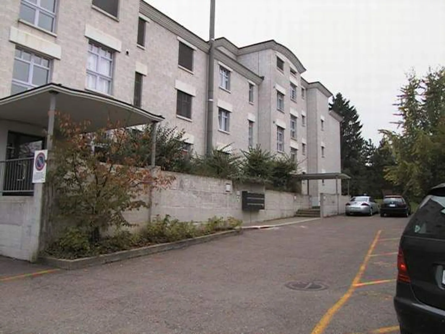 Looking for a parking space? - Photo 1 of 1