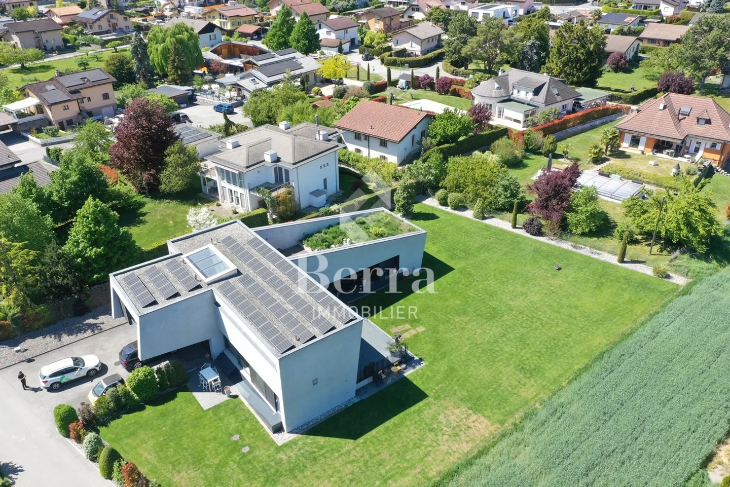 Villa contemporaine exceptionnelle - Photo 3 sur 17
