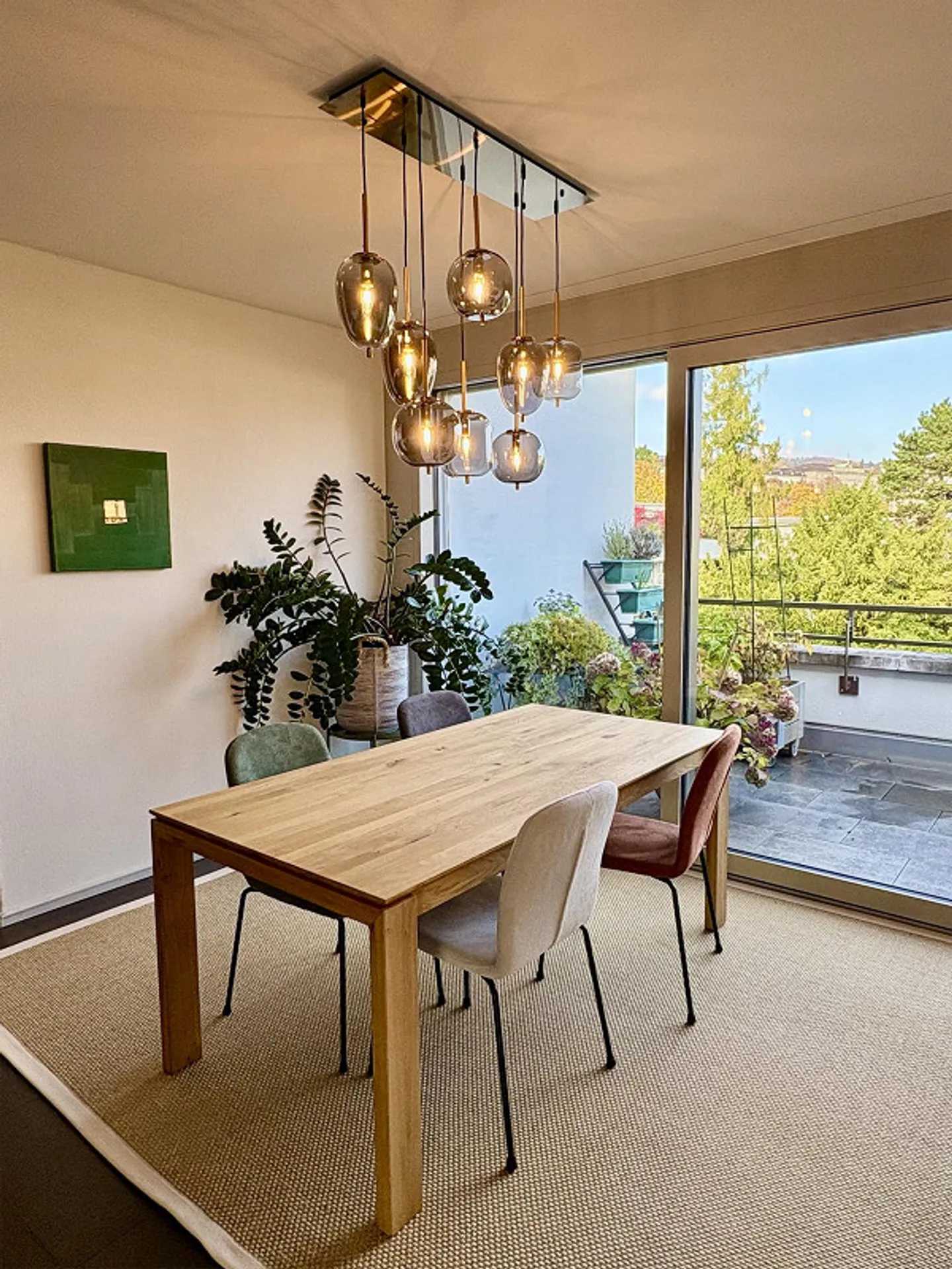 Chambre meublée avec salle de bain privée et baignoire | Vue sur le lac | Seefeld - Photo 8 sur 14