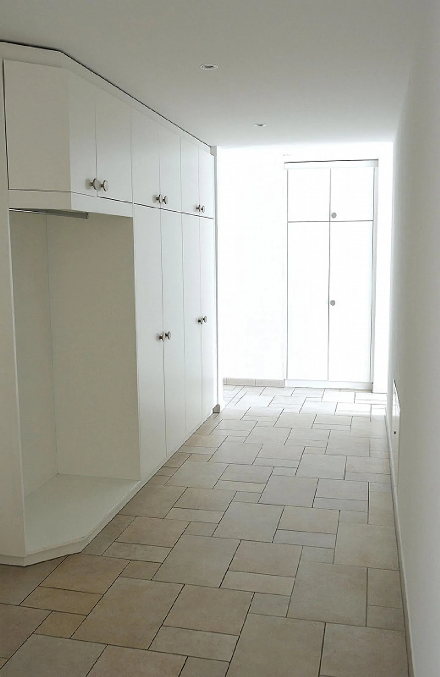 Geräumige 5.5 Zimmer Wohnung - Foto 4 von 14