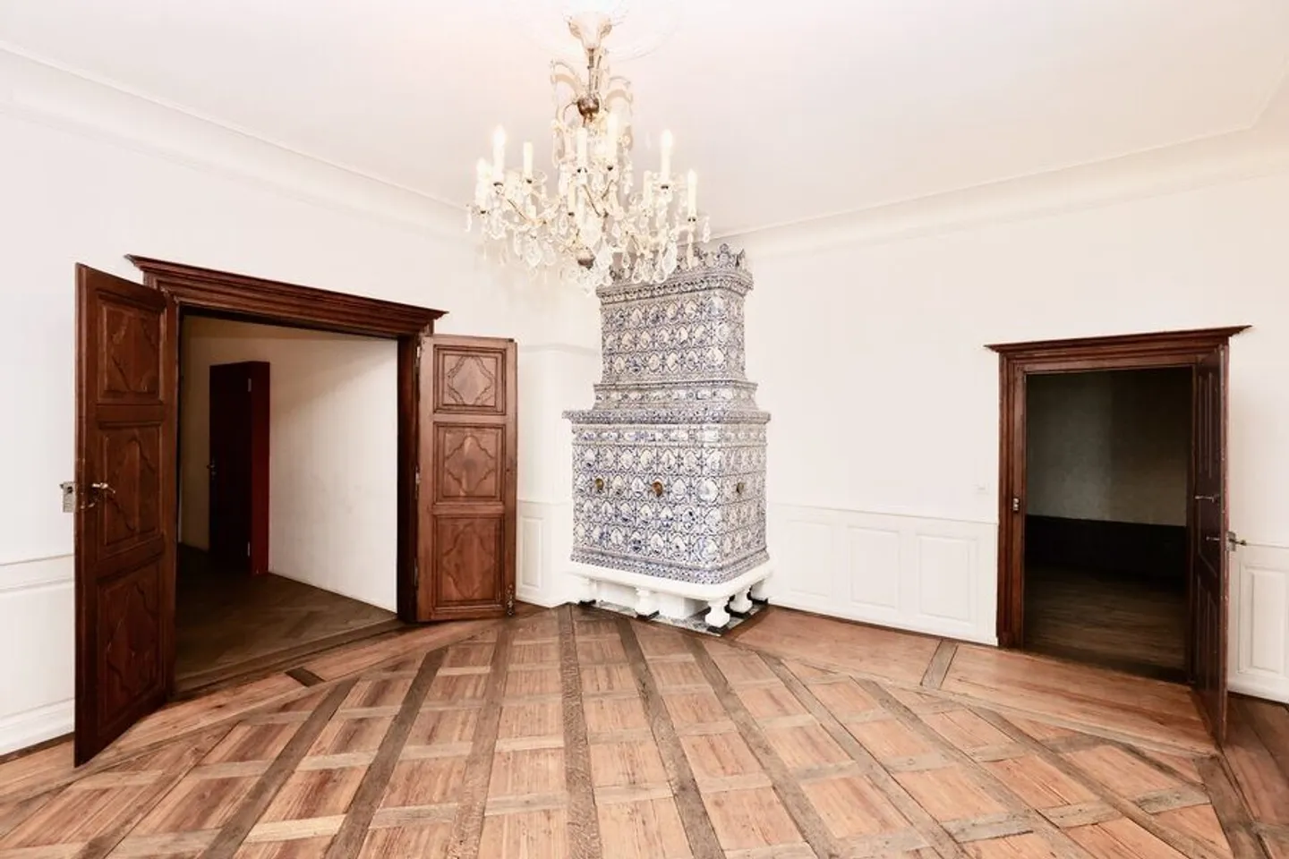 Appartamento elegante di 7 stanze - Foto 4 di 13