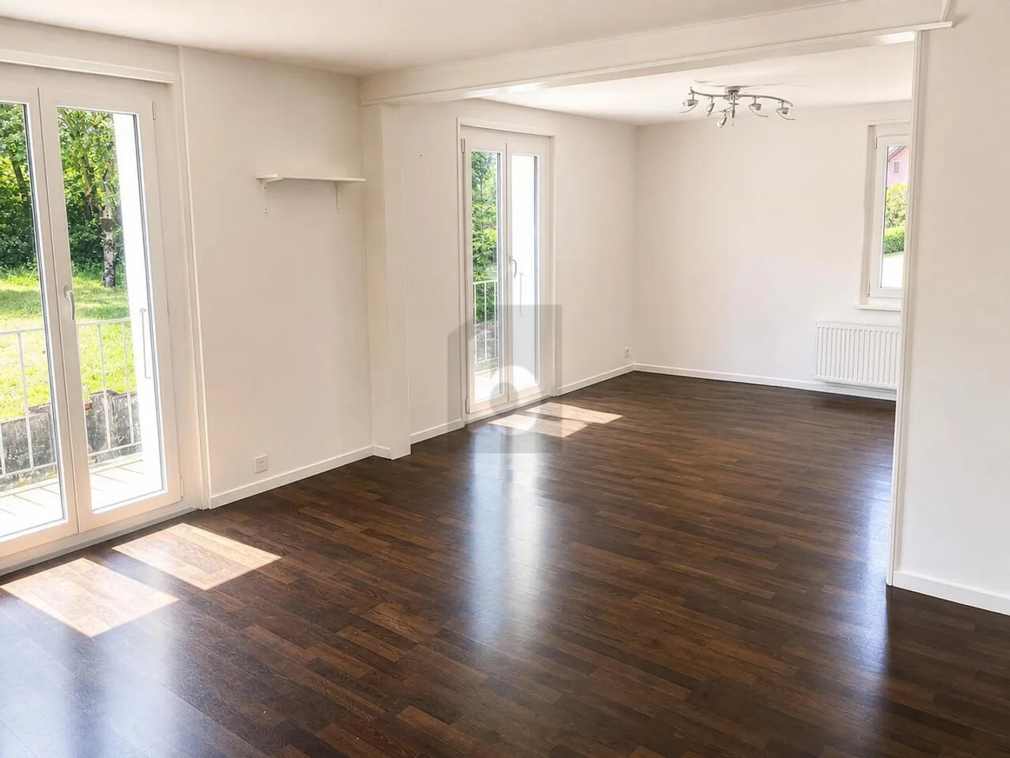 Maison Familiale avec Jardin - Photo 3 sur 6
