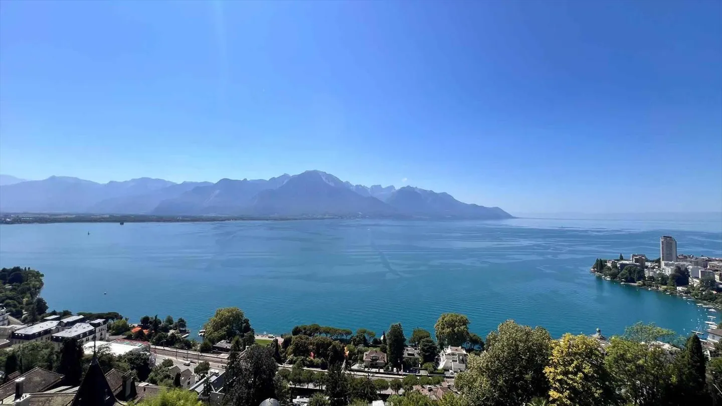 MAGNIFIKANTE WOHNUNG ZU VERMIETEN IN MONTREUX - Foto 5 von 9