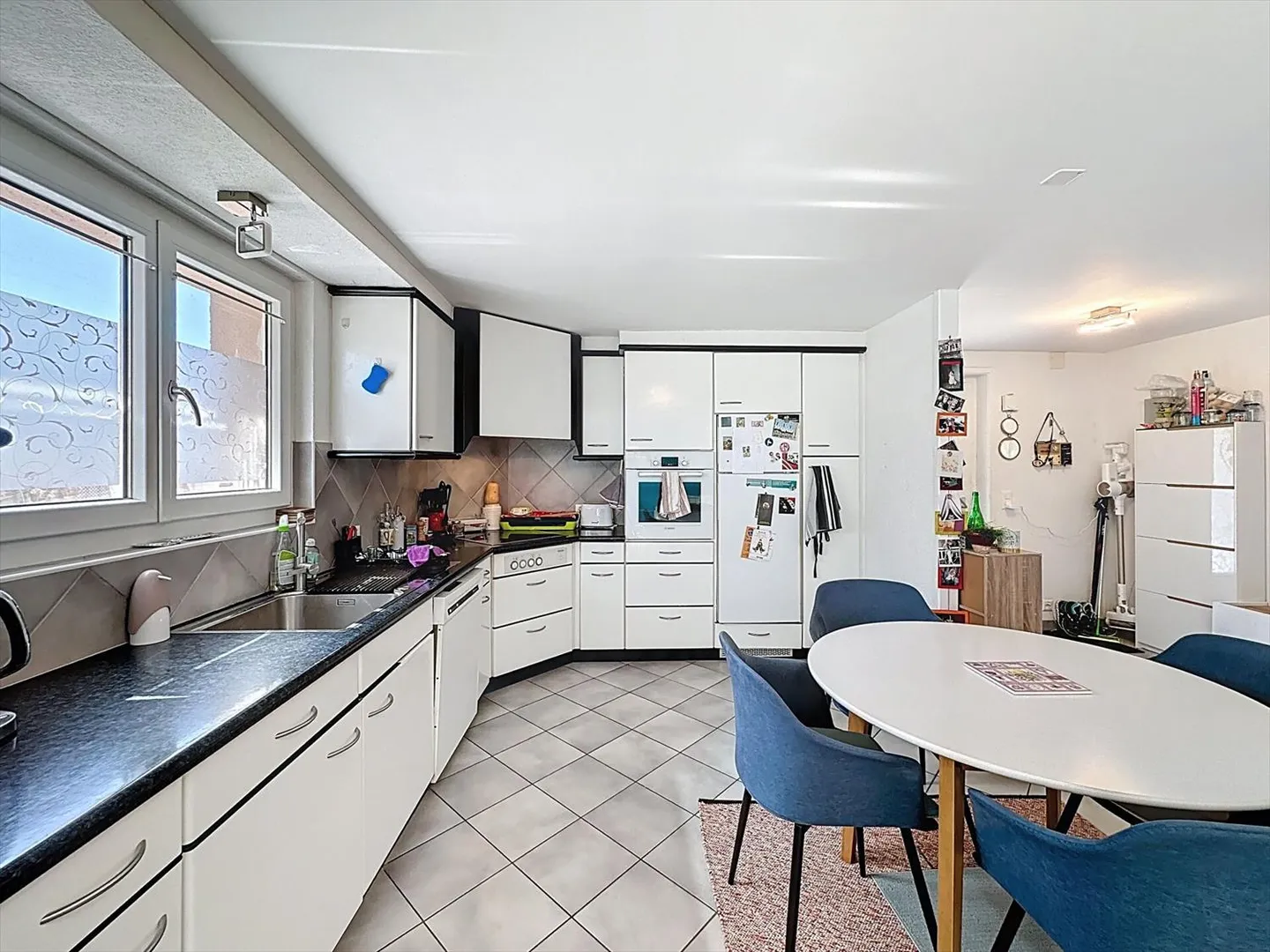 Villa con 2 appartamenti a Palézieux - Foto 10 di 13