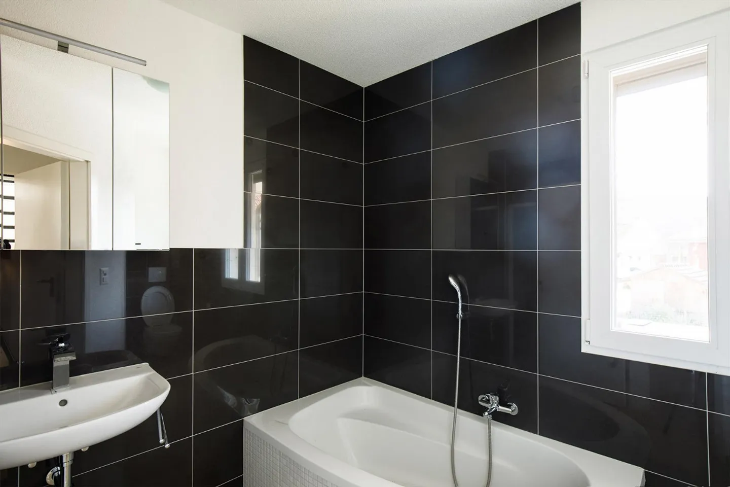 Appartamento moderno e luminoso di 4,5 stanze - Foto 5 di 8