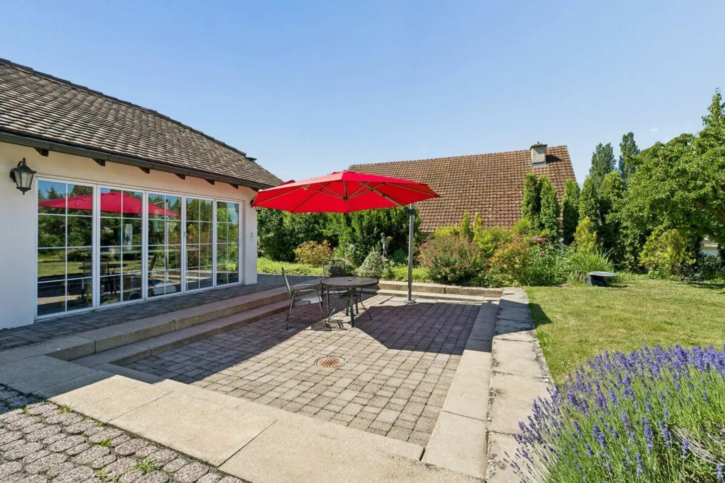Charmantes Einfamilienhaus in Rheinnähe - mit grossem Garten und We... - Foto 4 di 29