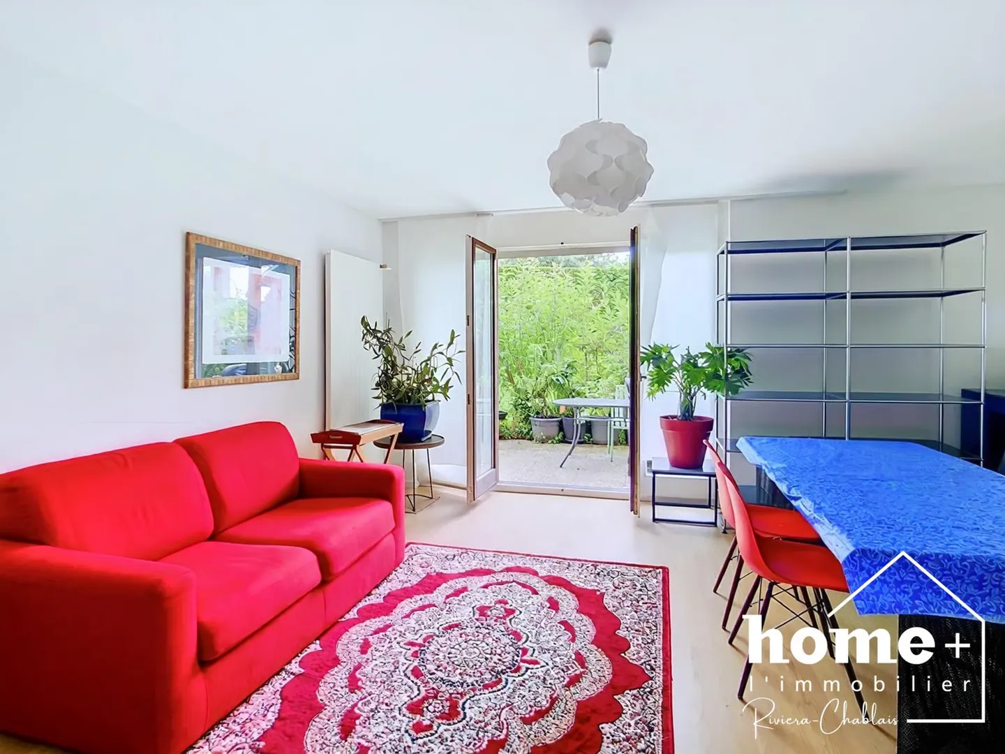 Appartement de 2,5 pièces en rez-de-jardin avec grande terrasse - Foto 3 di 11