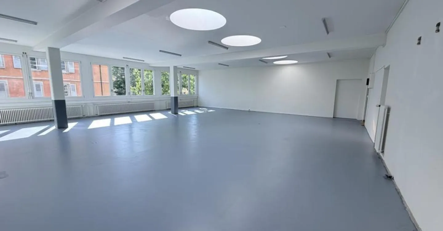 Gewerbefläche zu Vermieten - Foto 3 von 5