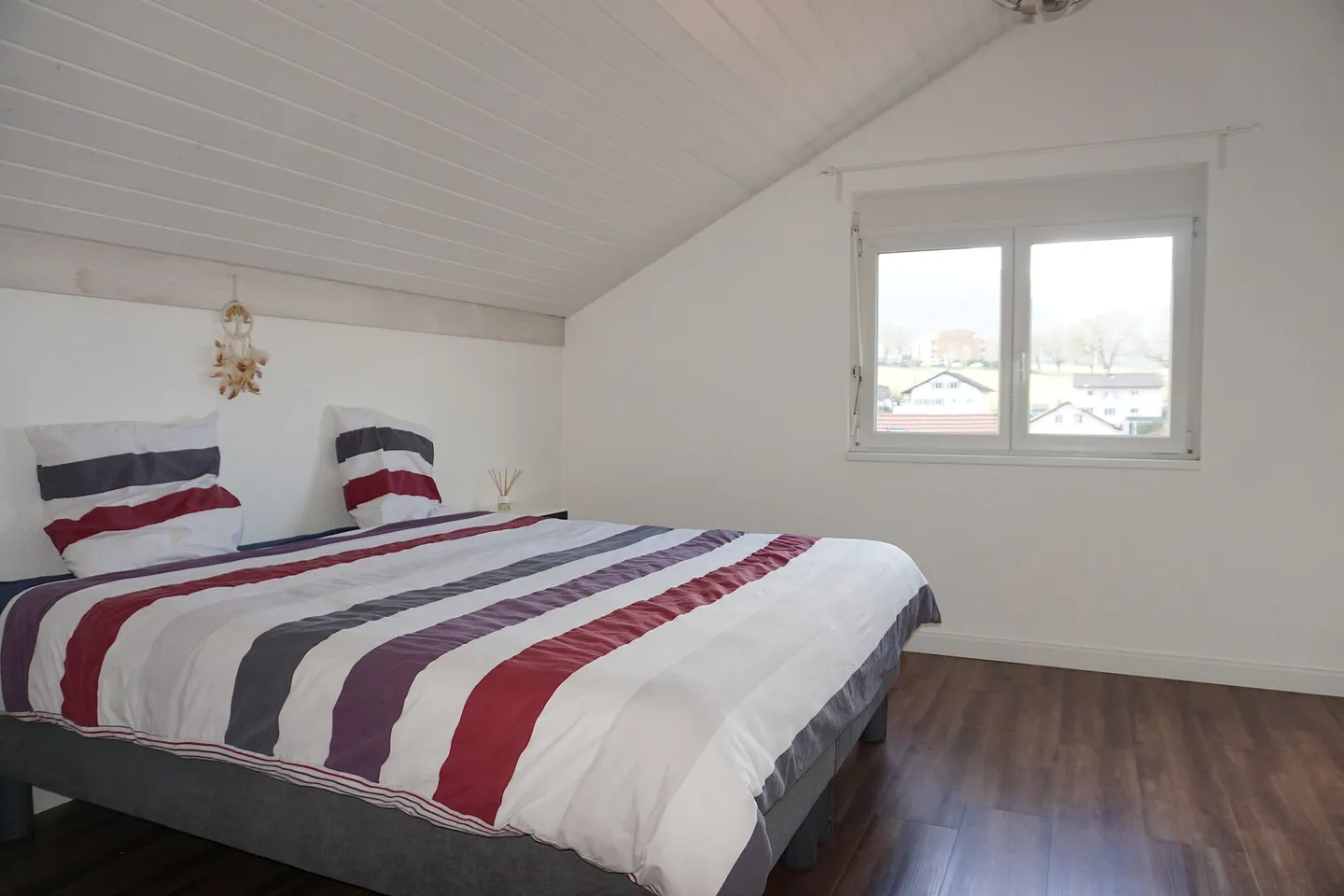 ARI-251 - Very beautiful bright house with 6 rooms ideally located for 240 m2 of living space - Photo 8 of 16