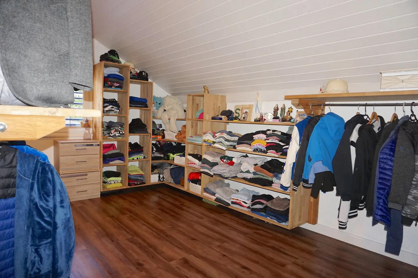 ARI-251 - Very beautiful bright house with 6 rooms ideally located for 240 m2 of living space - Photo 12 of 16