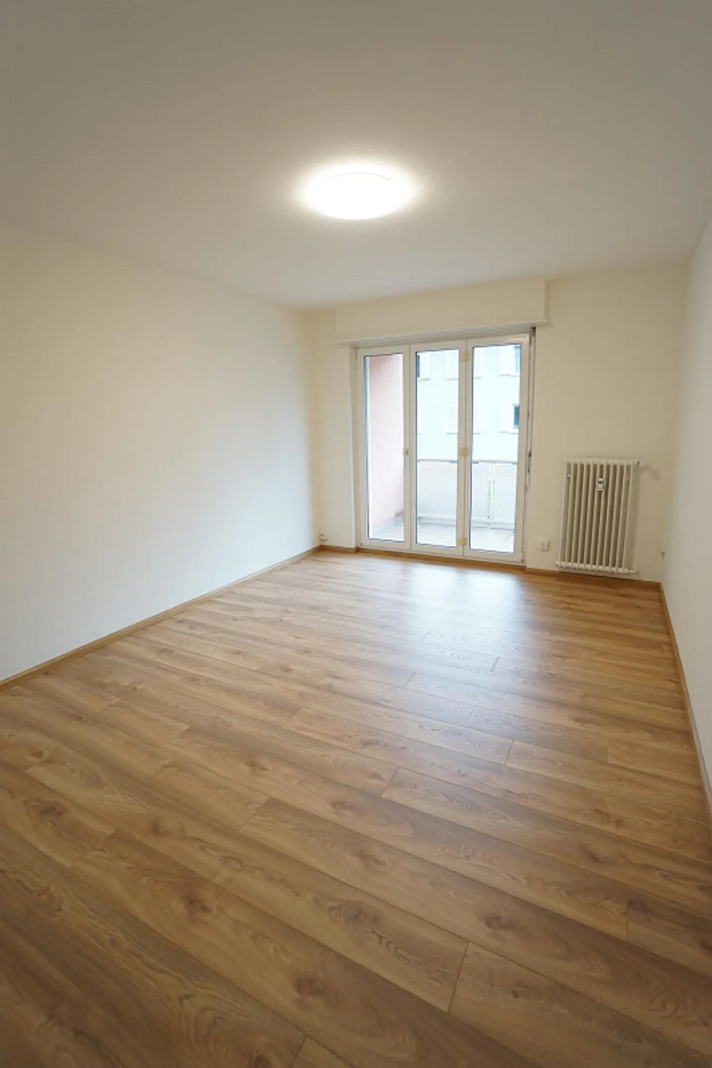 Apartment in a Quiet Area - Photo 2 of 9