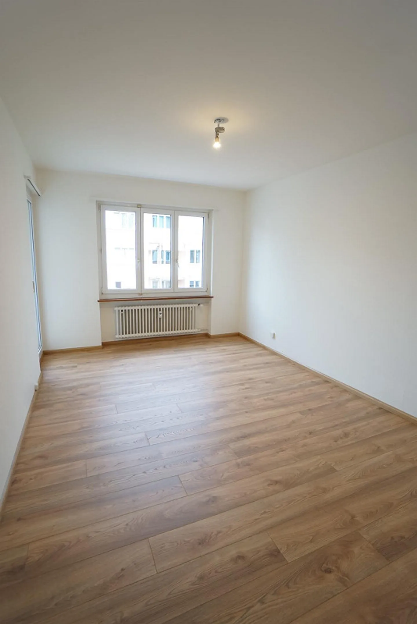 Apartment in a Quiet Area - Photo 4 of 9