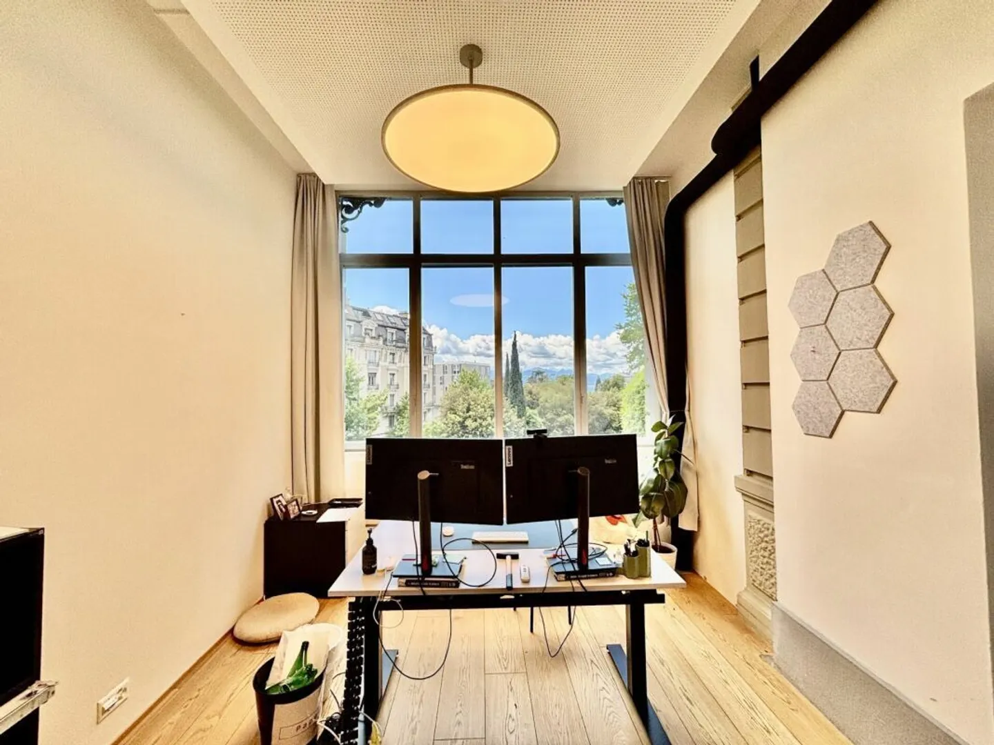 Office 6 rooms - Photo 9 of 12