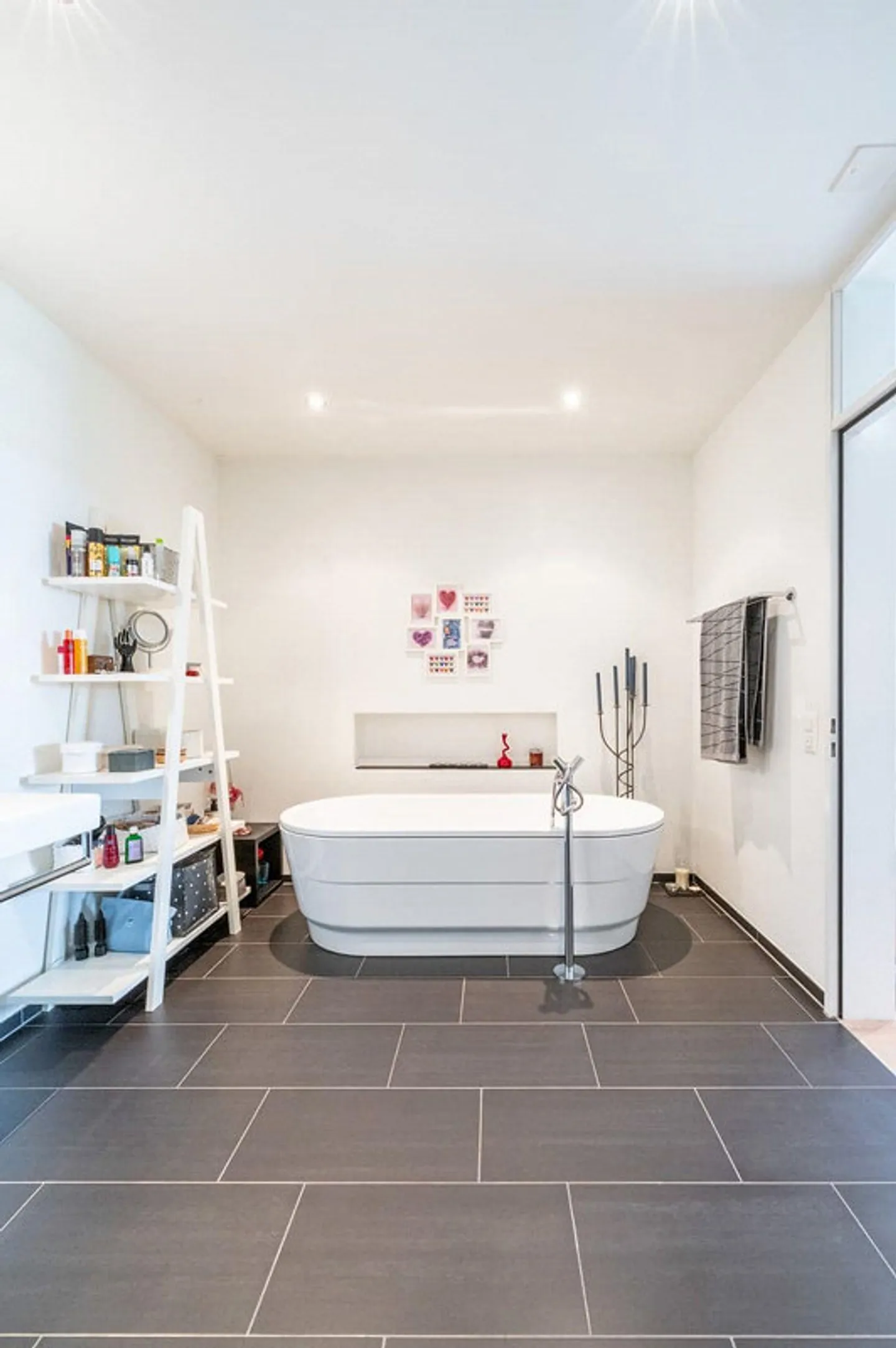 Maison de Terrasse 4.5 Chambres - Photo 2 sur 9