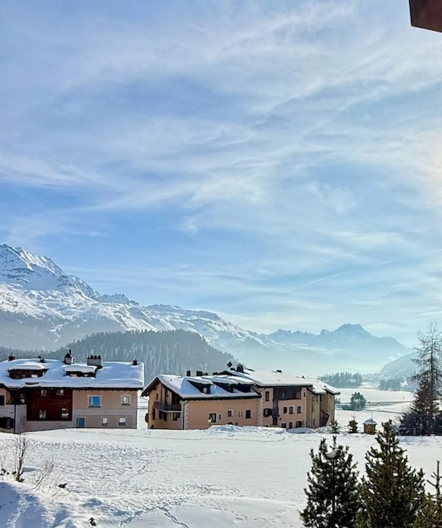 Delightful pied-à-terre mit atemberaubendem Blick - Foto 10 von 11