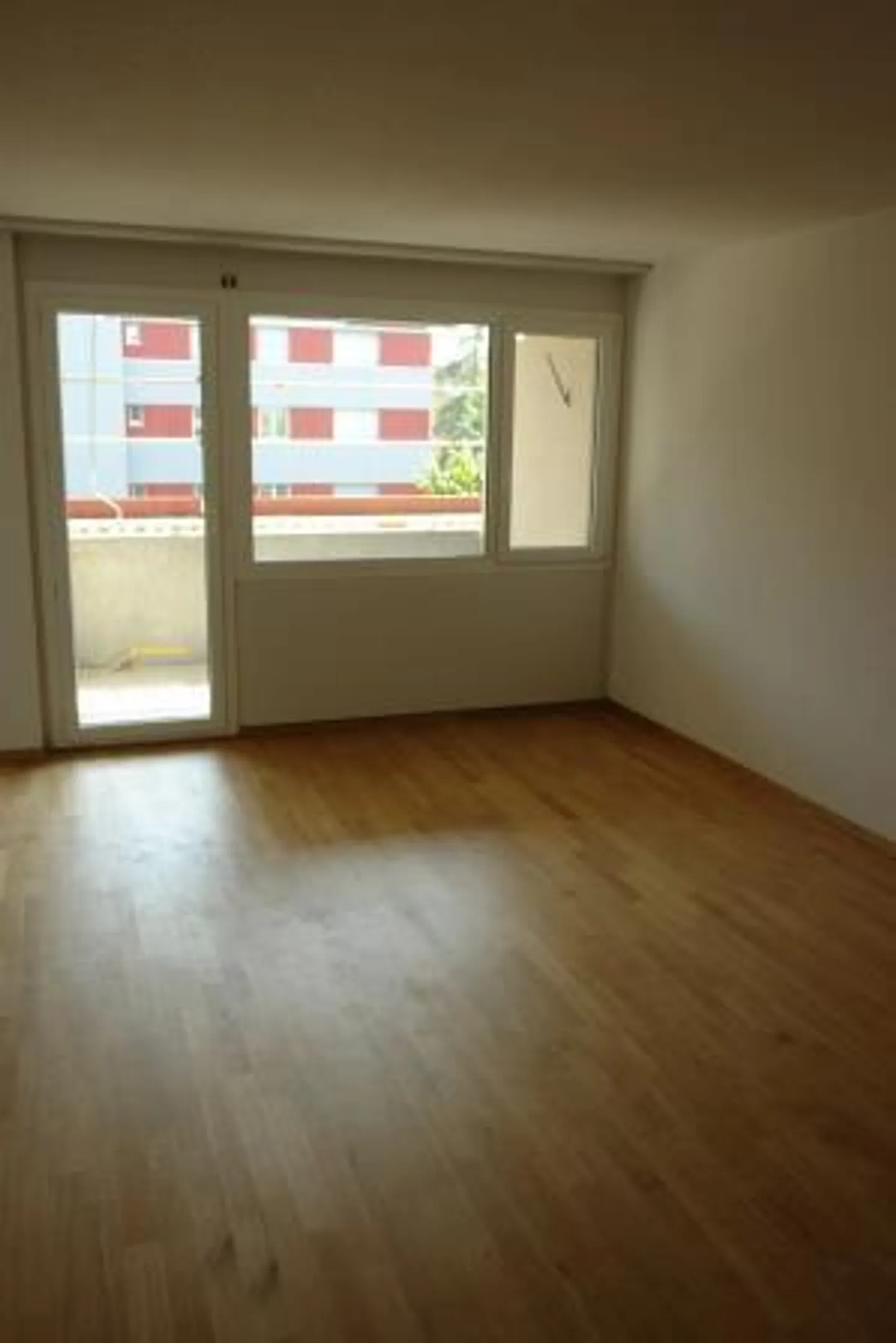 Appartements rénovés pour célibataires ! - Photo 2 sur 4