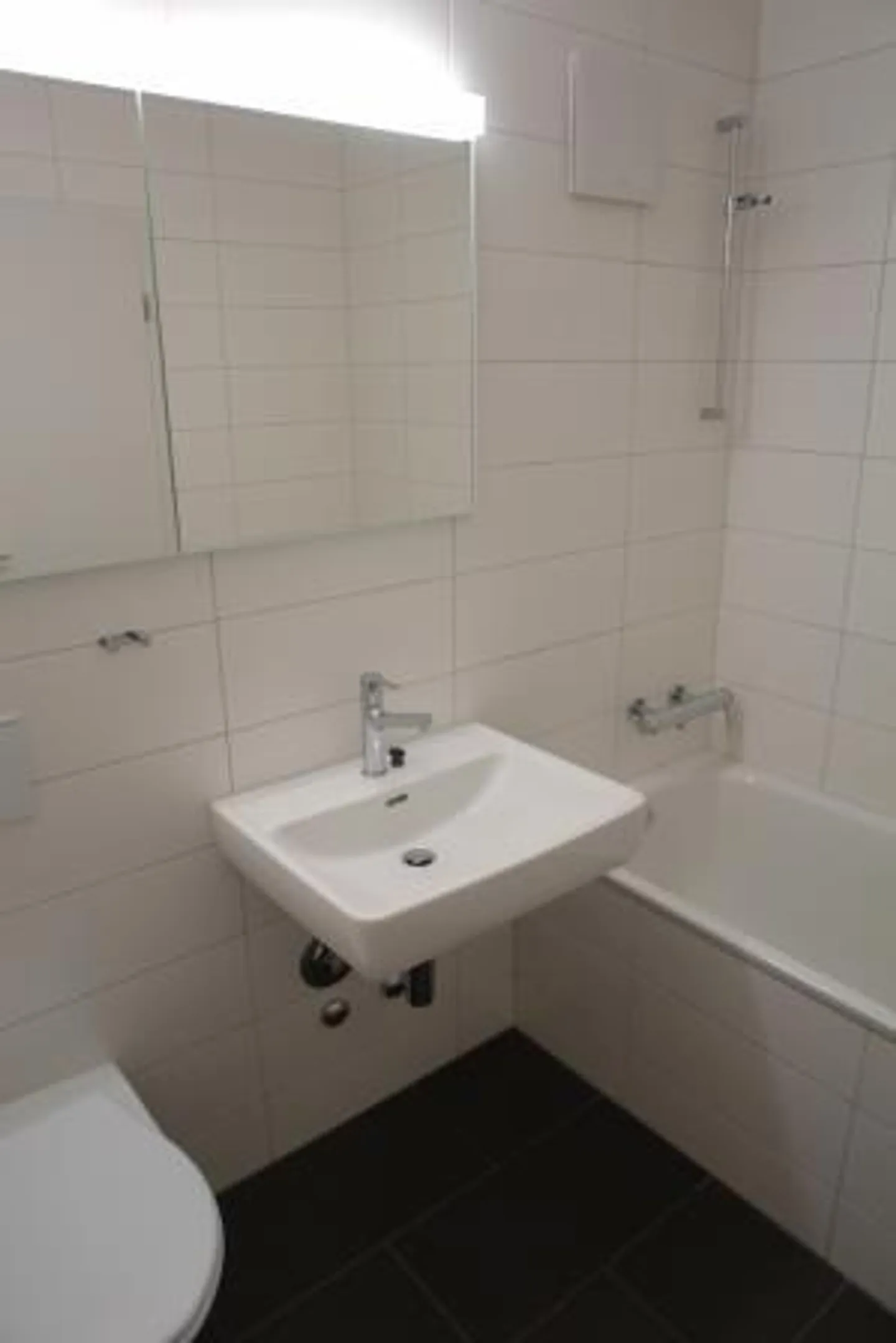 Appartements rénovés pour célibataires ! - Photo 4 sur 4