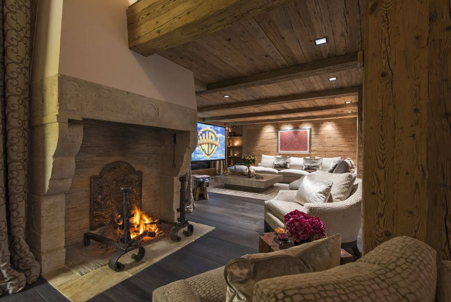 Chalet de Luxe avec Spa & Accès Ski - Photo 4 sur 8
