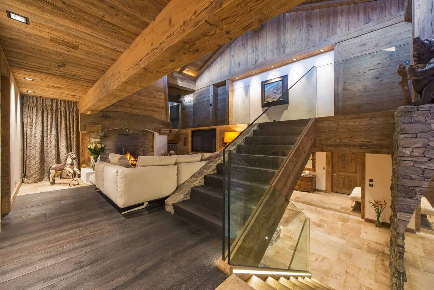 Chalet de Luxe avec Spa & Accès Ski - Photo 5 sur 8