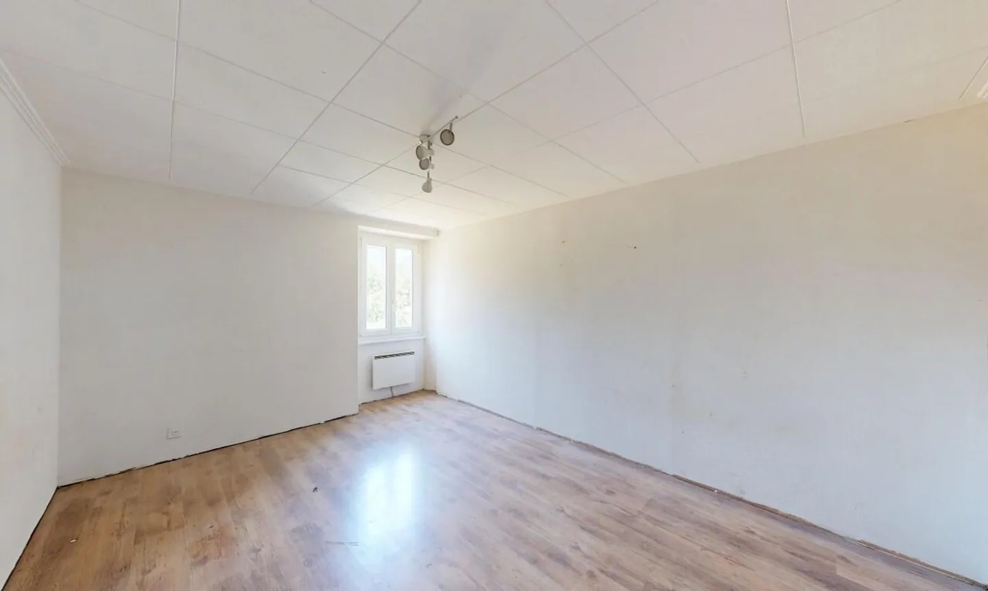3.5-room apartment in Grône? High renovation potential - Photo 7 of 11