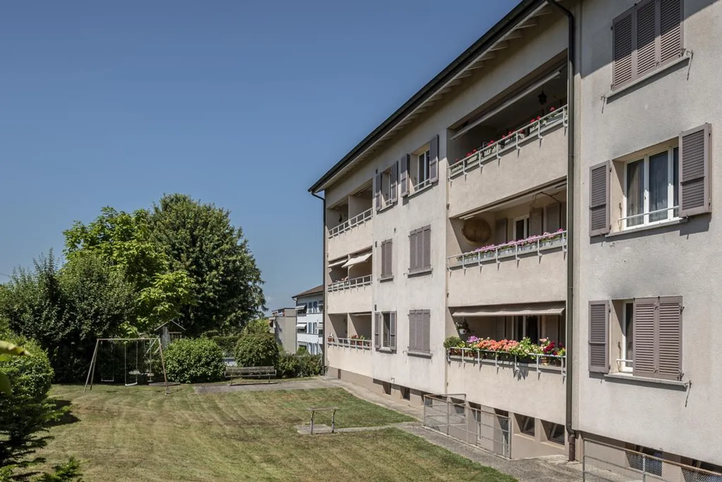AFFITTO SENZA CAUZIONE - Zona residenziale tranquilla nel verde - Foto 9 di 9