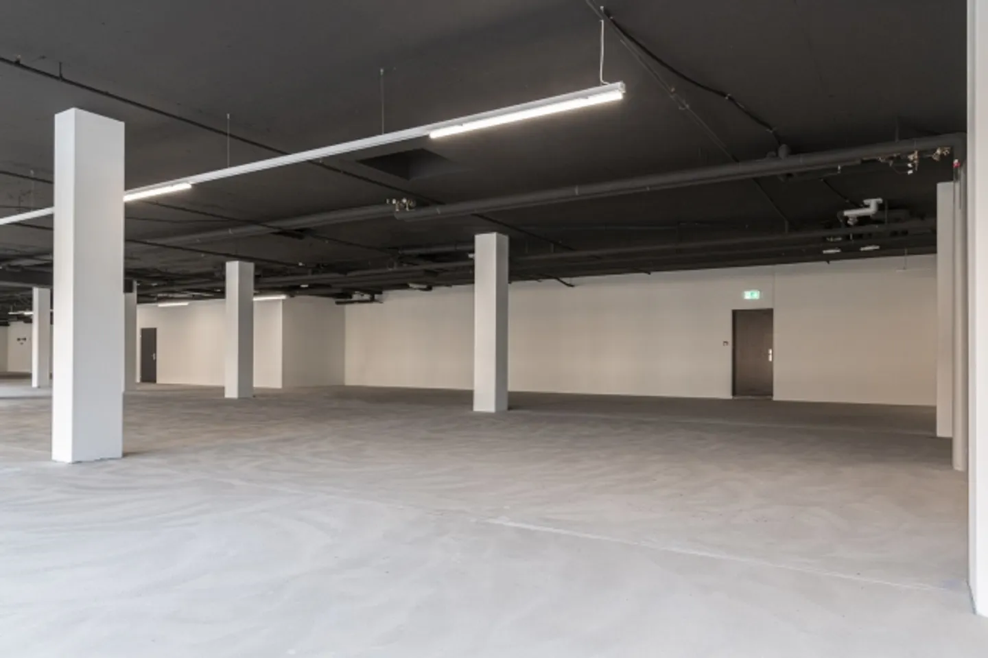 Perfectly located workplaces for traffic engineering - Photo 4 of 4