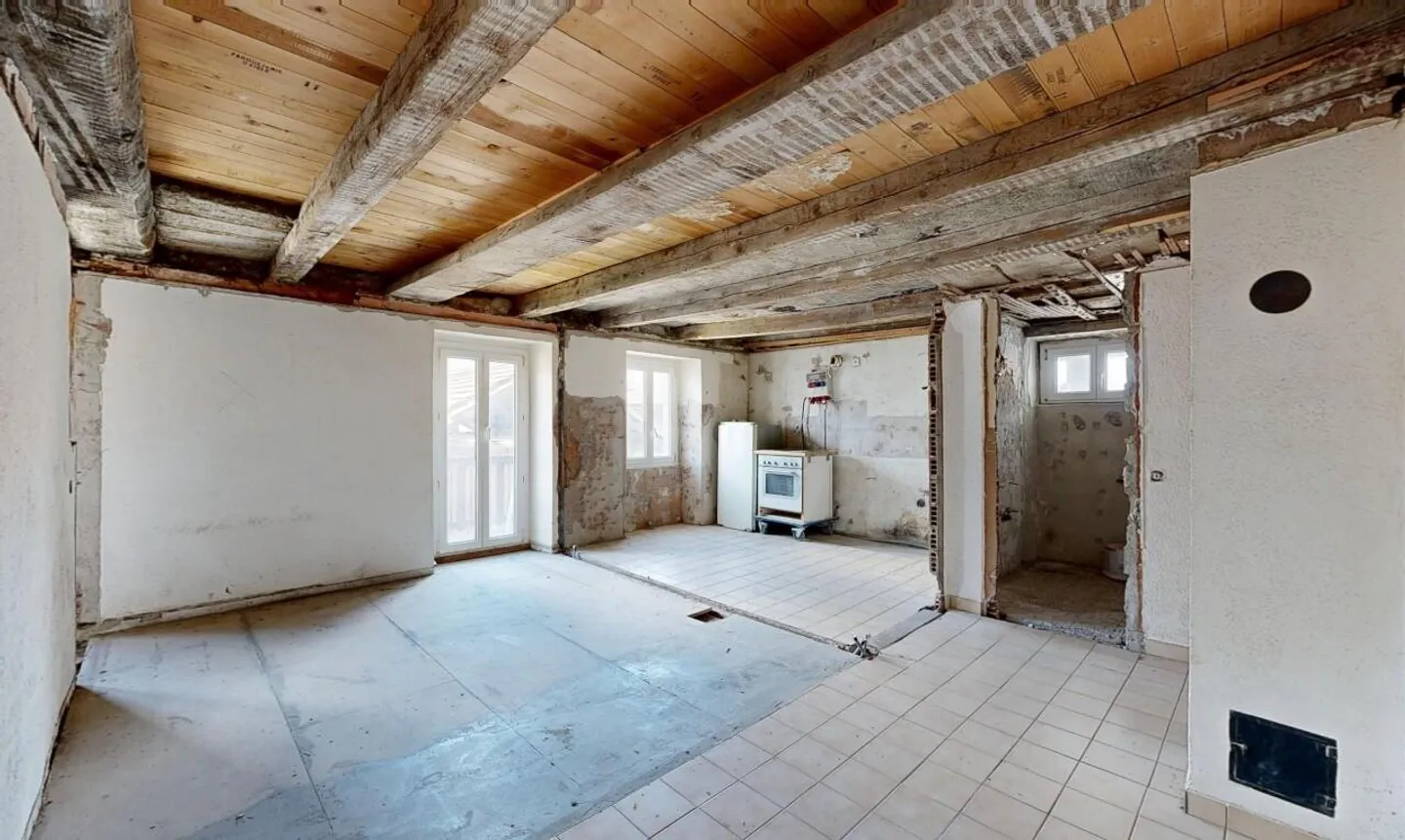 3.5-room apartment in Grône? High renovation potential - Photo 4 of 11