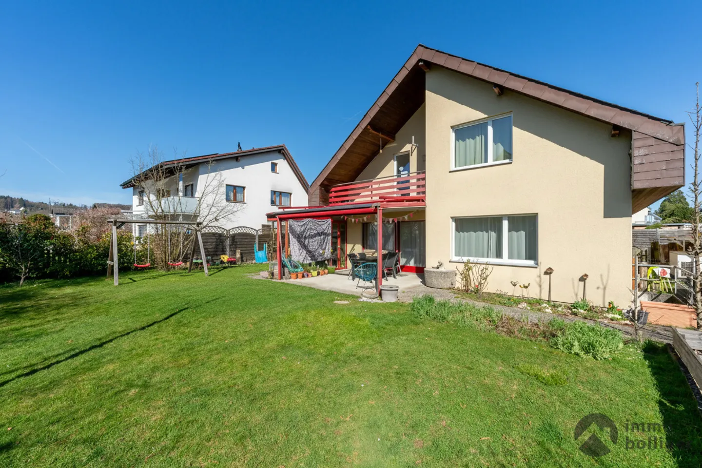 Charmantes Freistehendes Haus - Foto 1 von 16