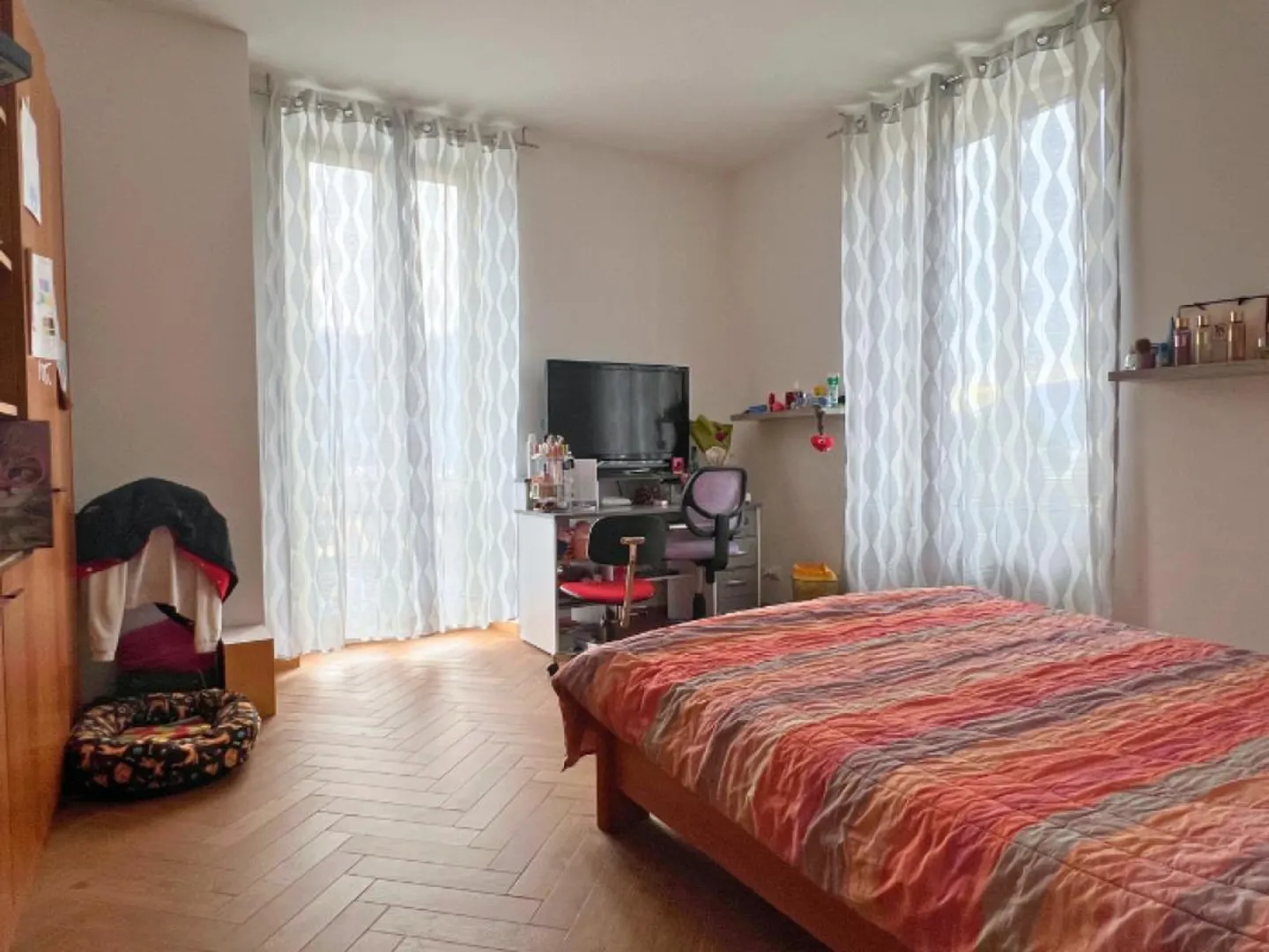 Maison multifamiliale spacieuse sur trois niveaux à Balerna - Photo 8 sur 13
