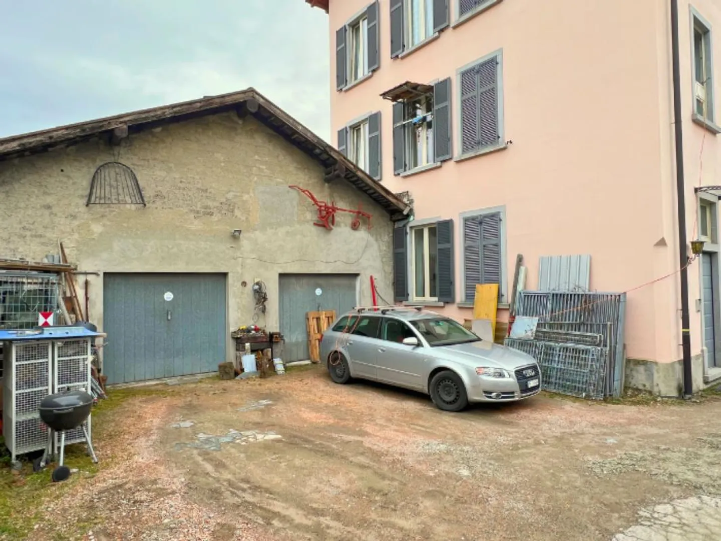 Maison multifamiliale spacieuse sur trois niveaux à Balerna - Photo 13 sur 13