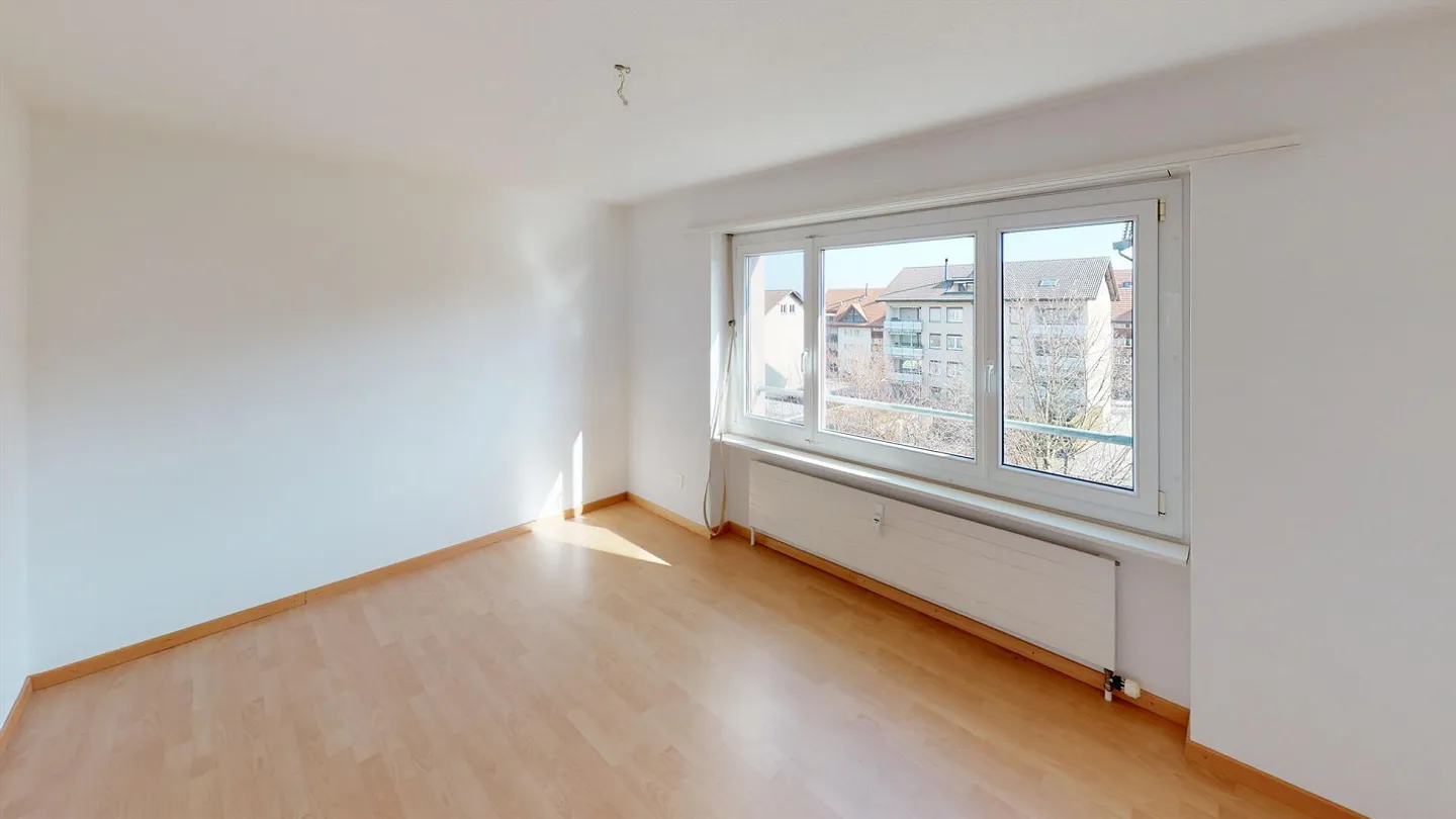 Appartement 3.5 pièces dans un emplacement calme à côté de la gare d'Amriswil - Photo 3 sur 11