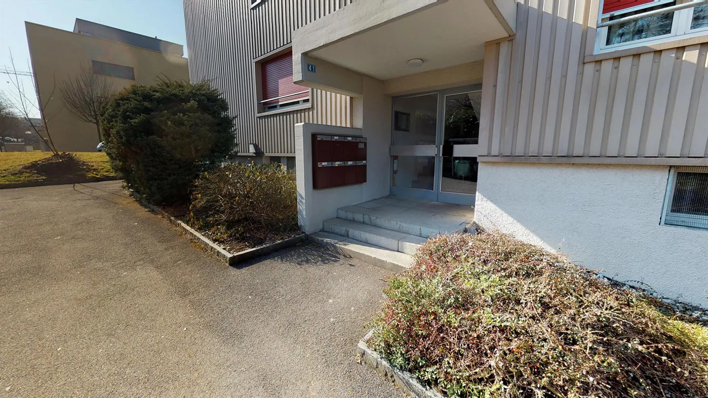 Appartement 3.5 pièces dans un emplacement calme à côté de la gare d'Amriswil - Photo 10 sur 11